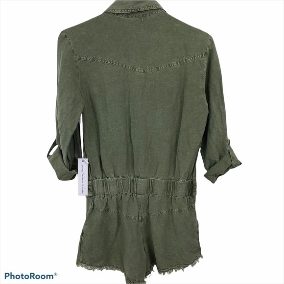 𝅺YOUNG Fabulous & Broke Rumor Romper NWT Size XS - Picture 4 of 13